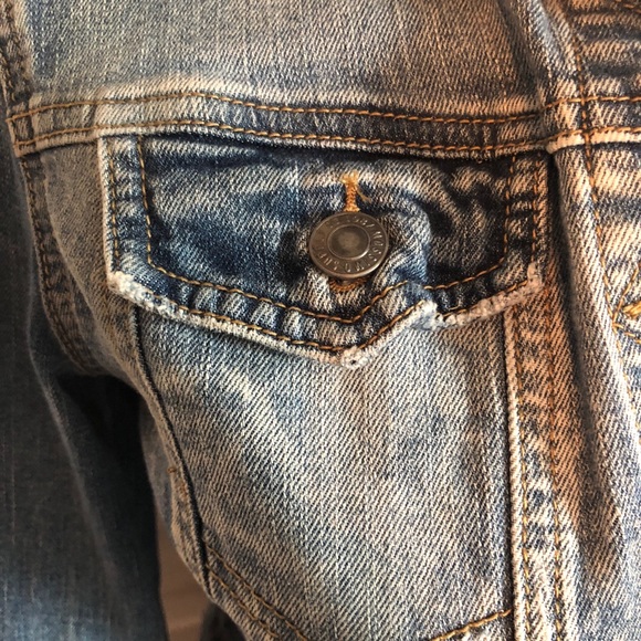 🍍Mossimo & Co. denim jacket🍍 - Picture 4 of 8